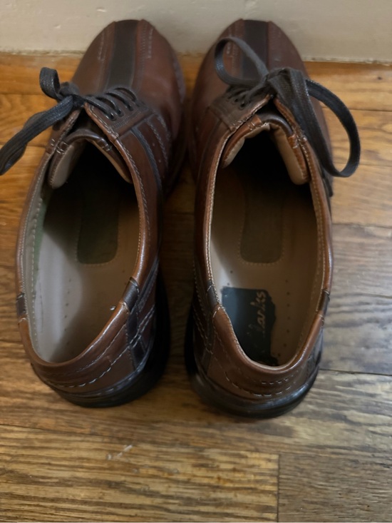 Clarks Men\'s Two-Tone Brown Leather Lace-Up Oxfords main image 7